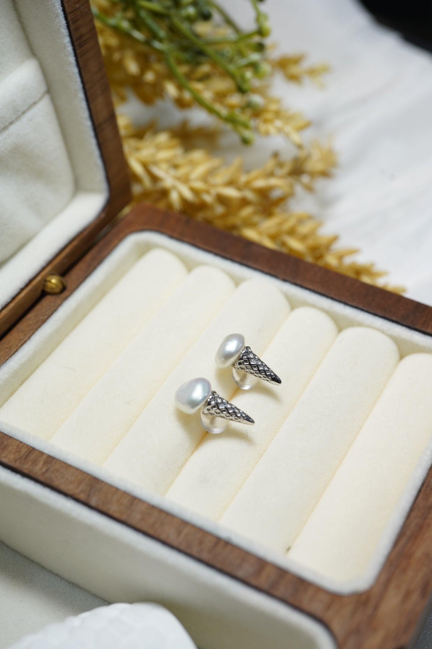 'Ice Cream' Freshwater Pearl Earrings