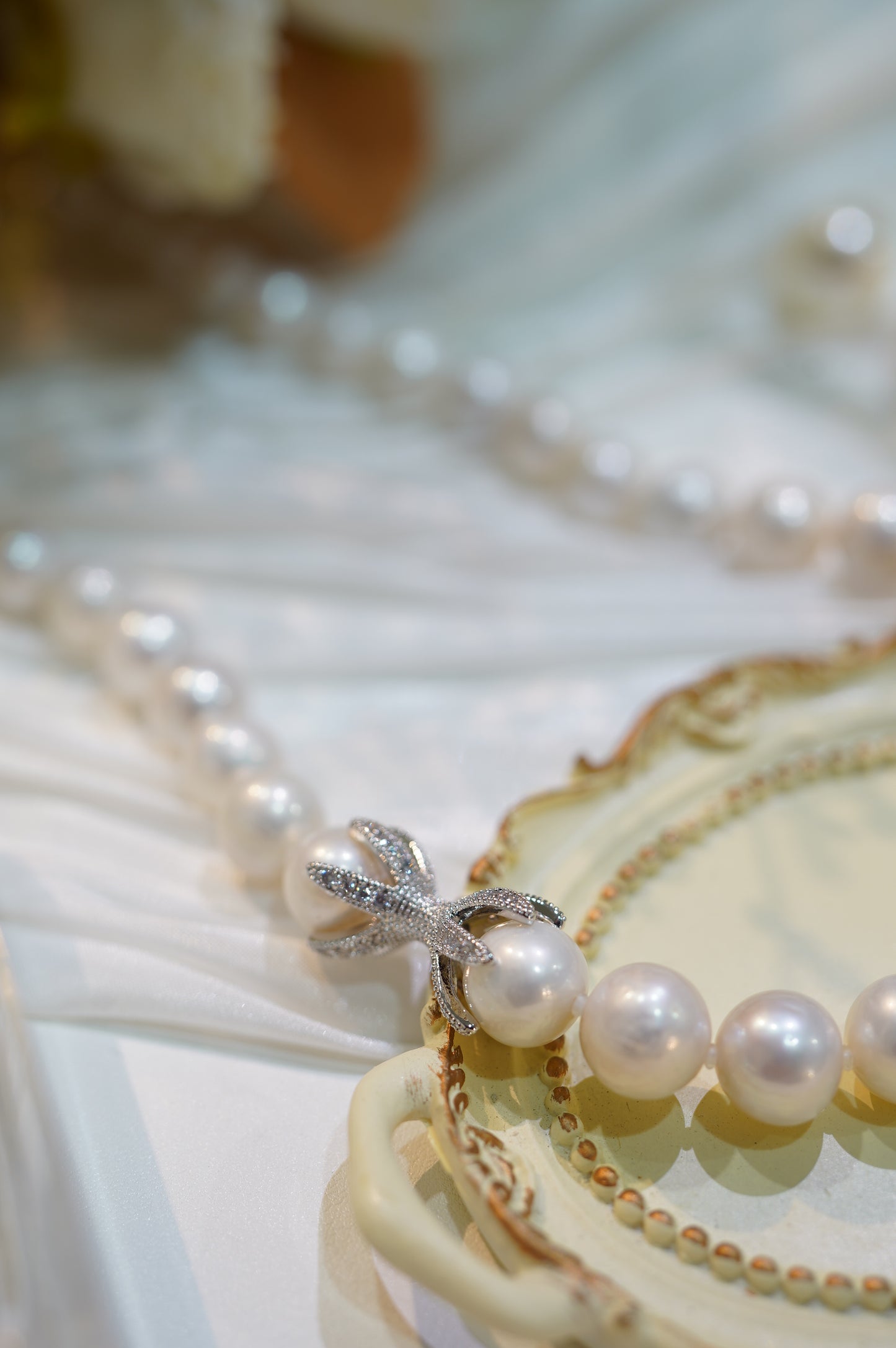 "Gentlemen" Freshwater Pearl Full Strand Necklace (Rudder)