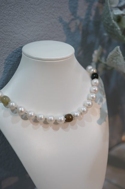 "Gentlemen" Freshwater Pearl Full Strand Necklace (Jade)