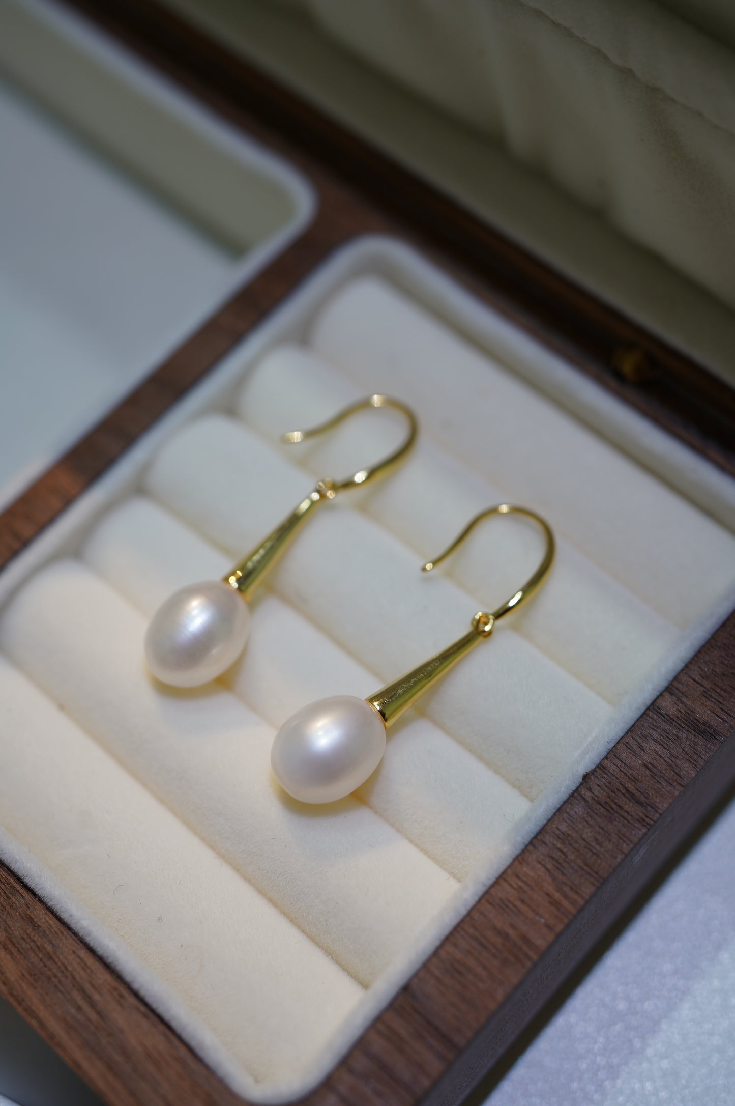 'Go Rice' Freshwater Pearl Earrings