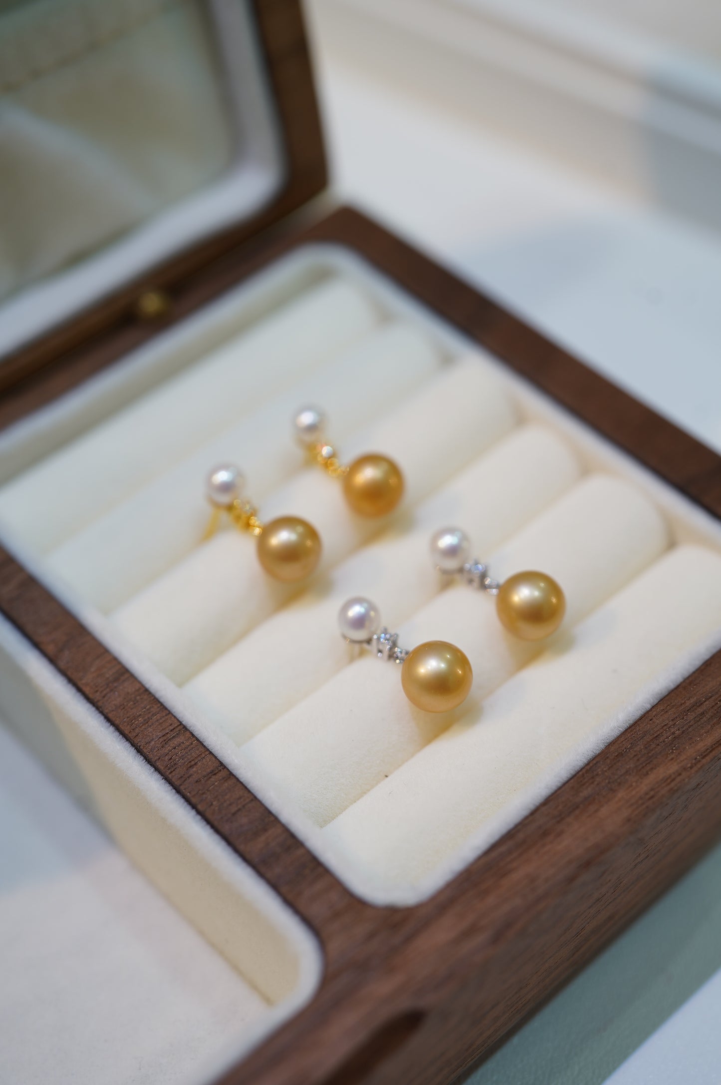 'White Gold' Freshwater Pearl Earrings