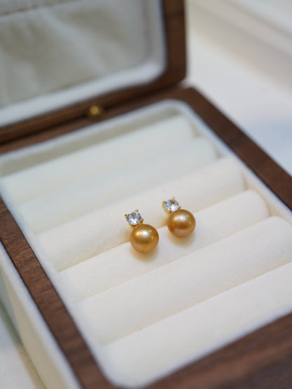 'Diana Gold' Freshwater Pearl Earrings