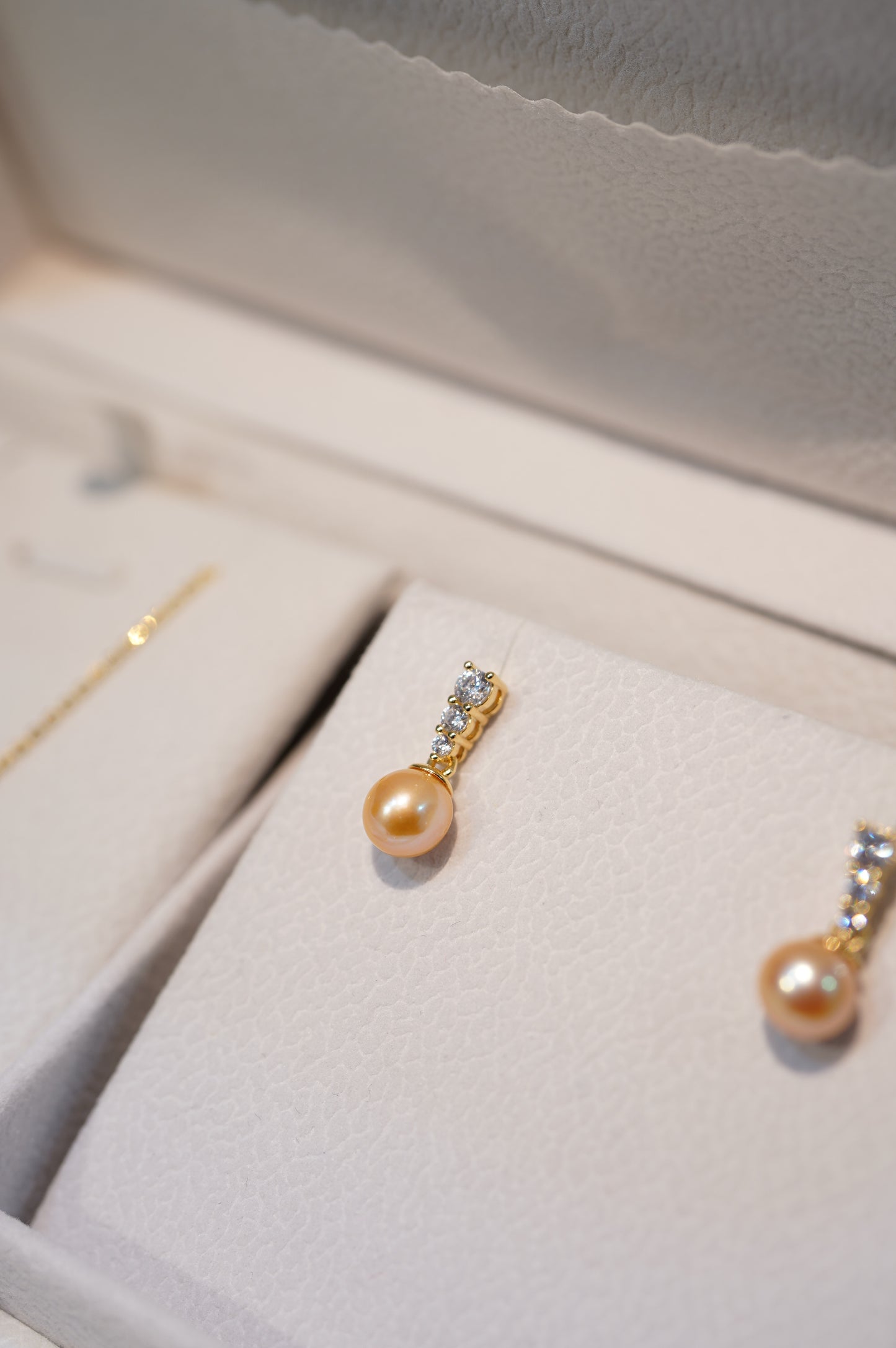 'Diamond Gold' Freshwater Pearls Set