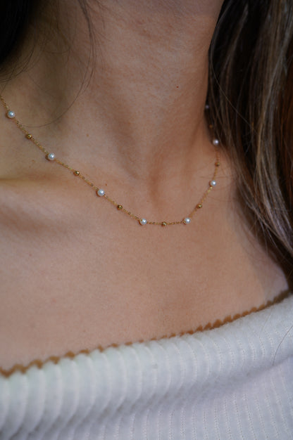 'Shiny Starry Sky' Freshwater Pearl Necklace