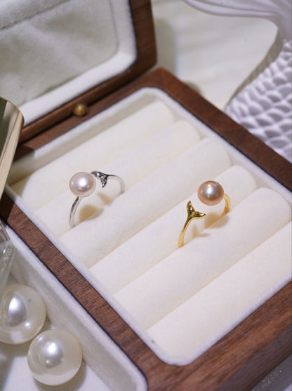 'Mermaid Tail' Bun Freshwater Pearl Ring