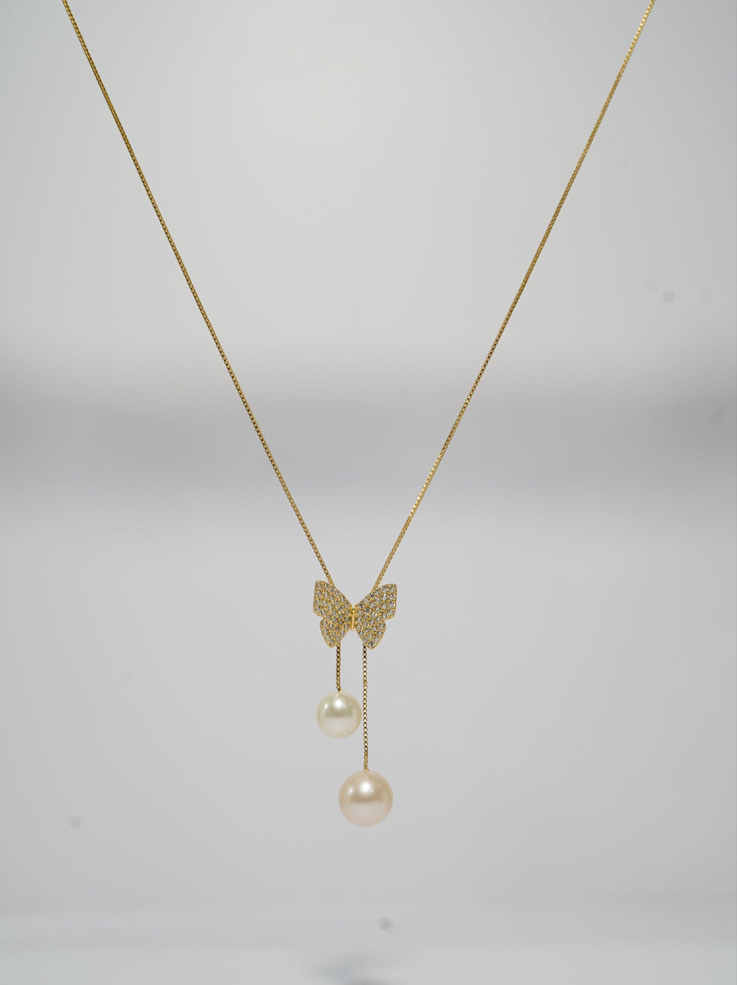 'Adjustable Bow' Freshwater Necklace