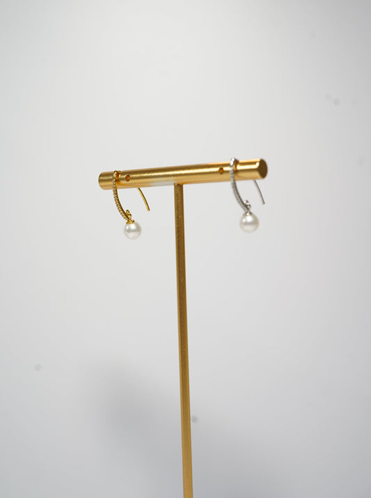 'Victory' Freshwater Pearl Earrings
