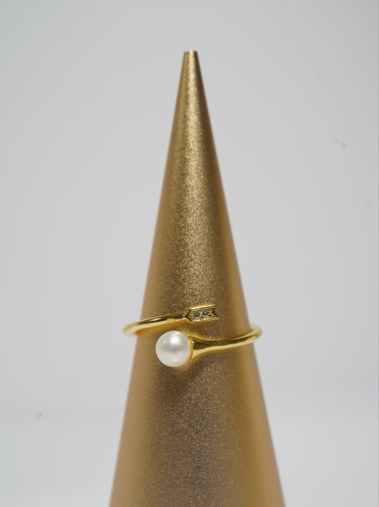 Arrow Tail Freshwater Pearl Ring