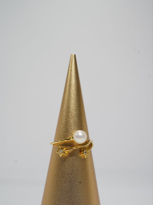 ‘Meteor' Round Freshwater Pearl Ring