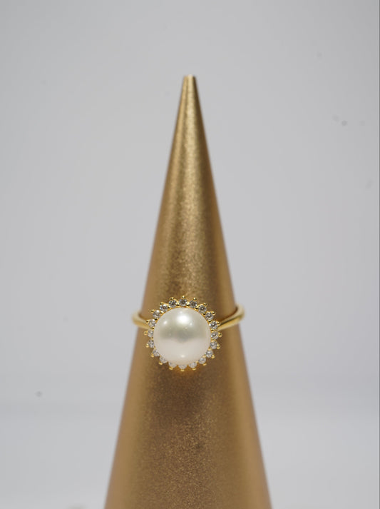 ‘Sunflower' Bun Freshwater Pearl Ring