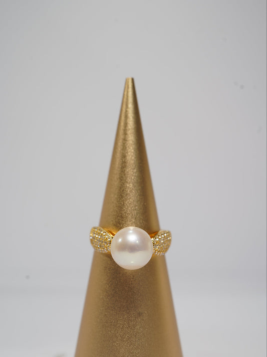 Star Field Freshwater Pearl Ring