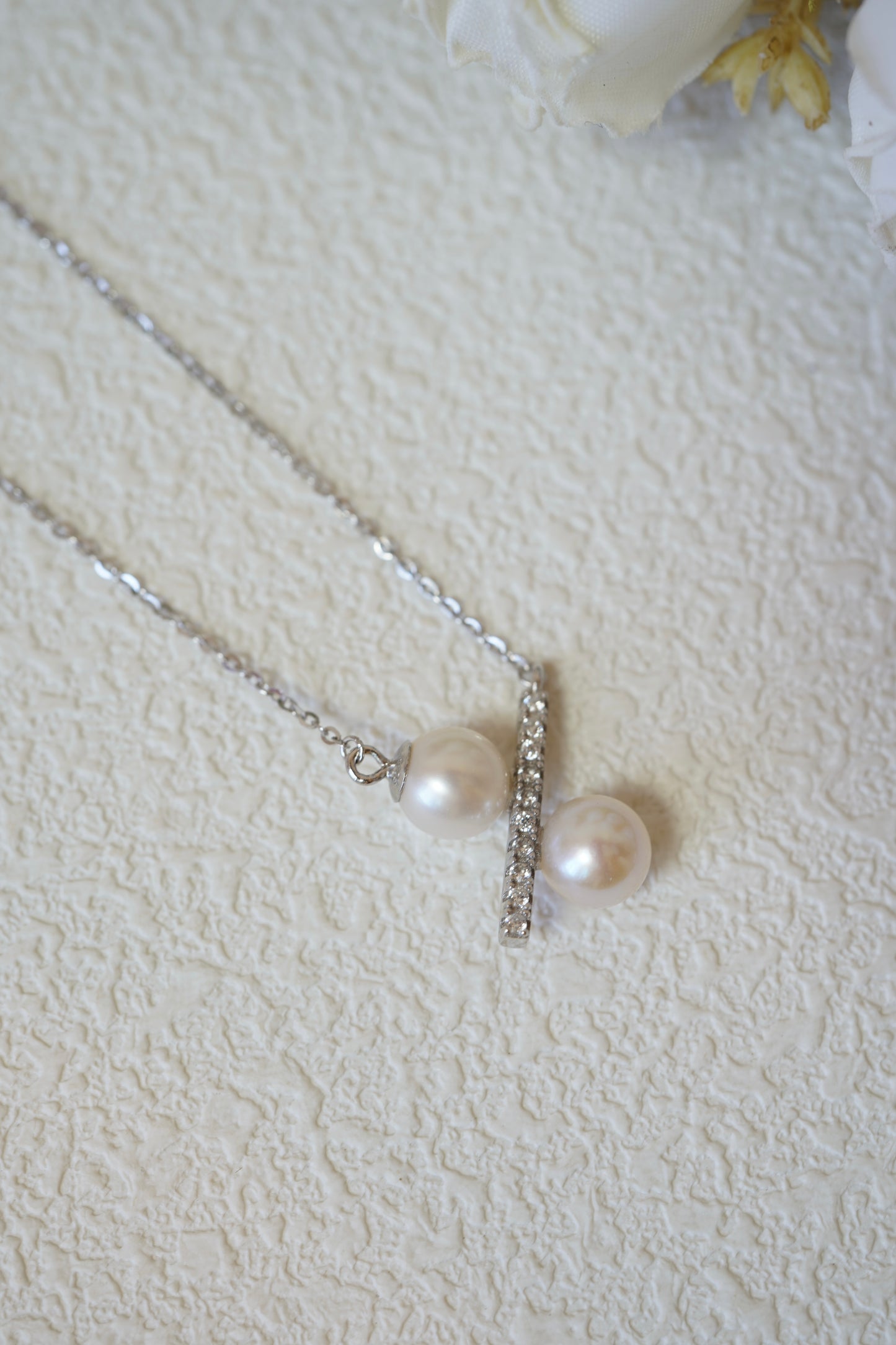 100% Natural Zircon Round Freshwater Pearls Necklace