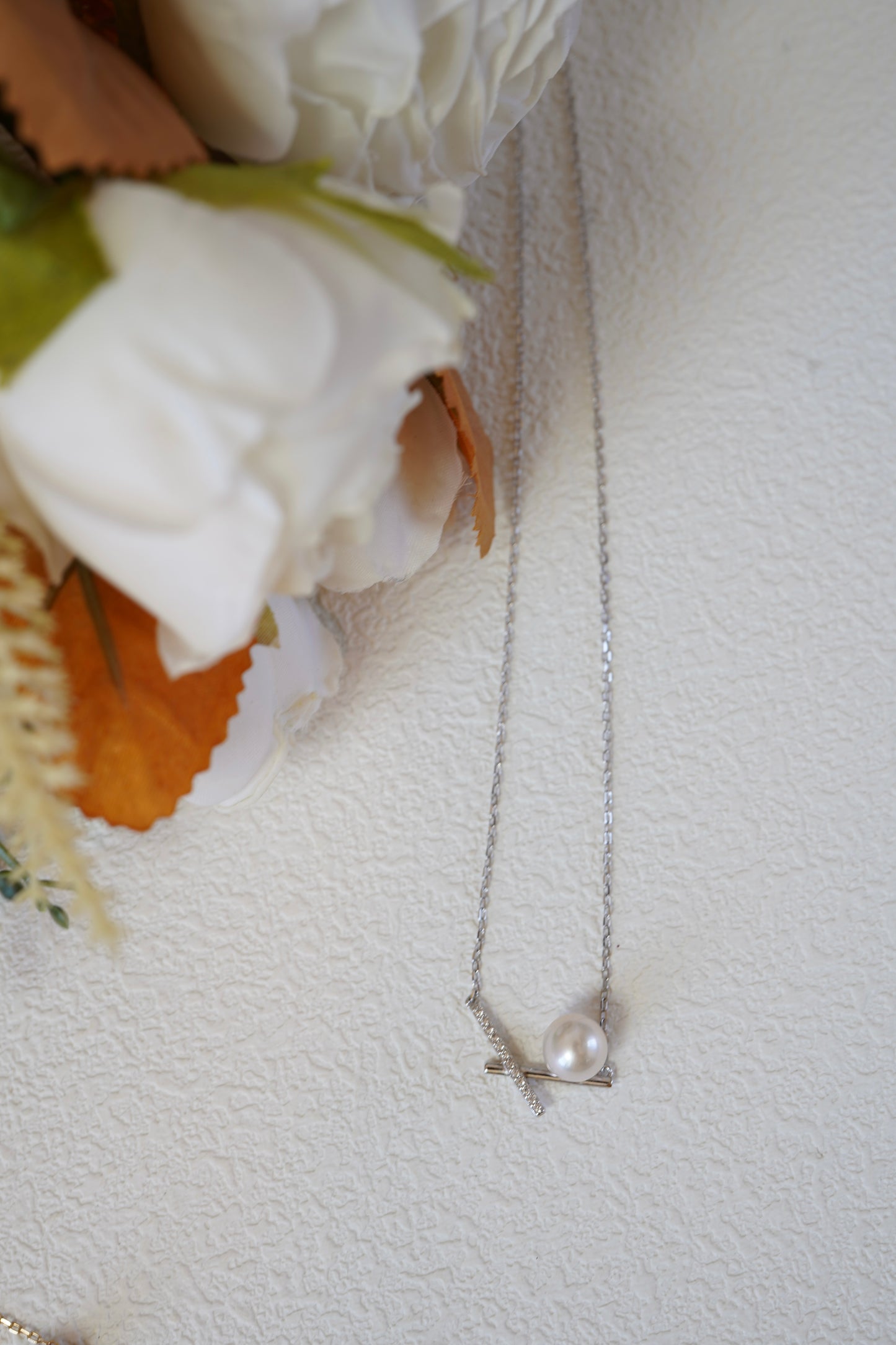 Diamonds X Round Freshwater Pearl Necklace