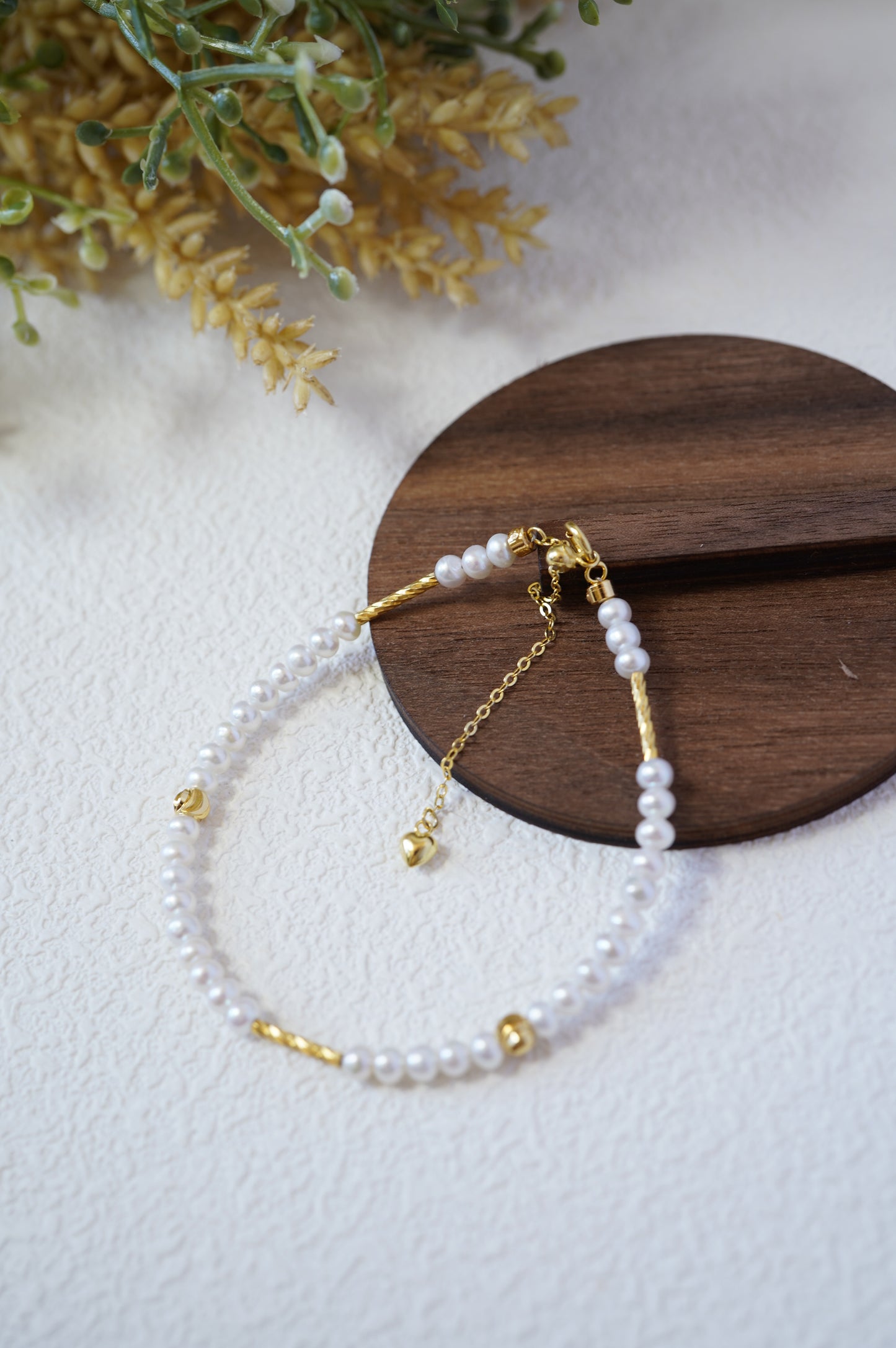 The Basics Gold Baby Freshwater Pearls Bracelet
