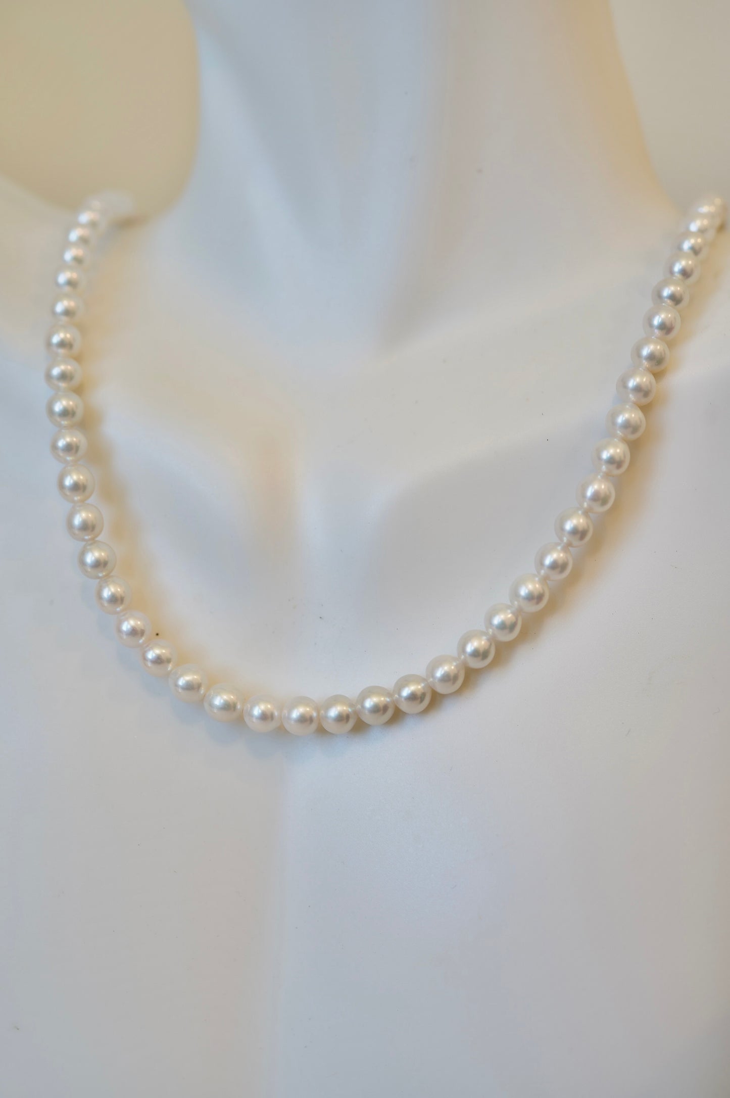 ‘Impossible’ Full Strand Freshwater Necklace