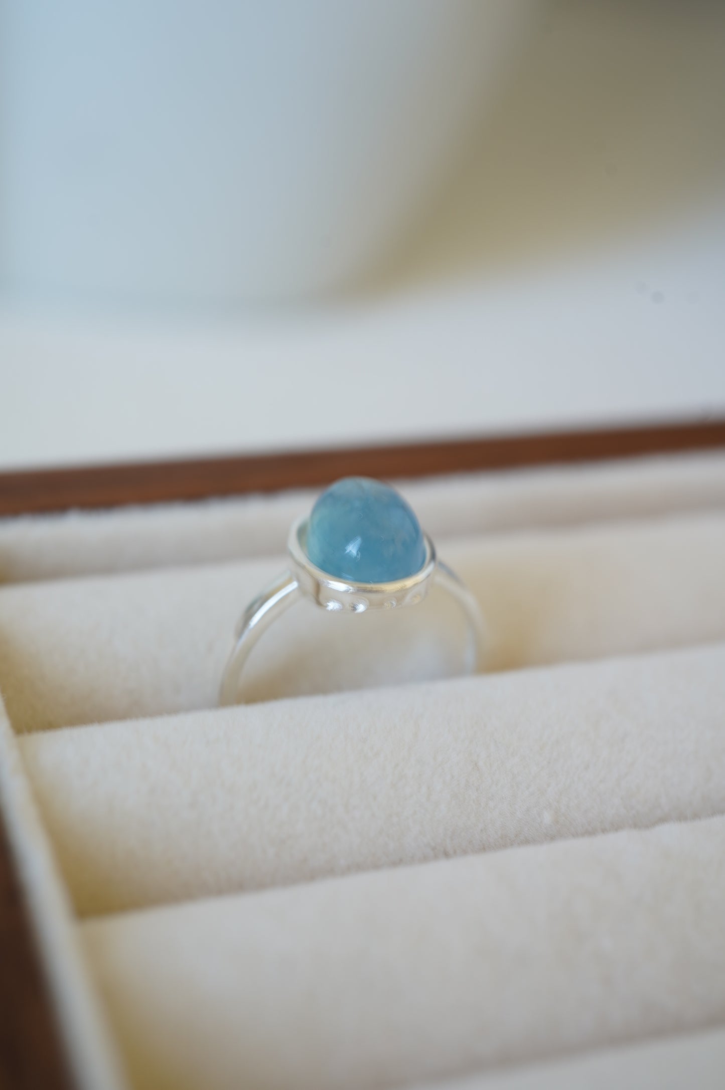 Oval Aquamarine Ring