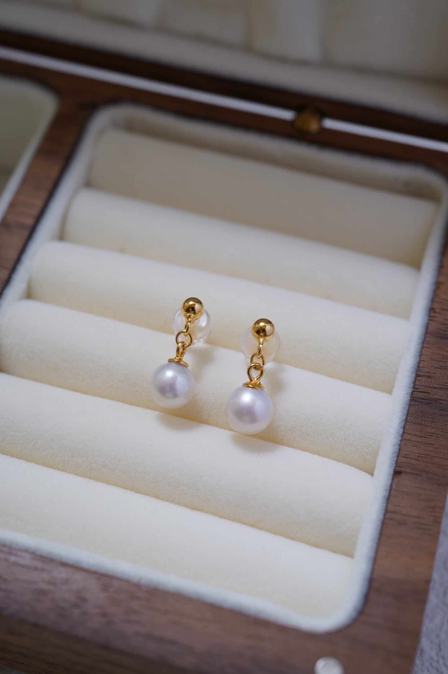 'Little Dangle' Freshwater Pearl Earrings