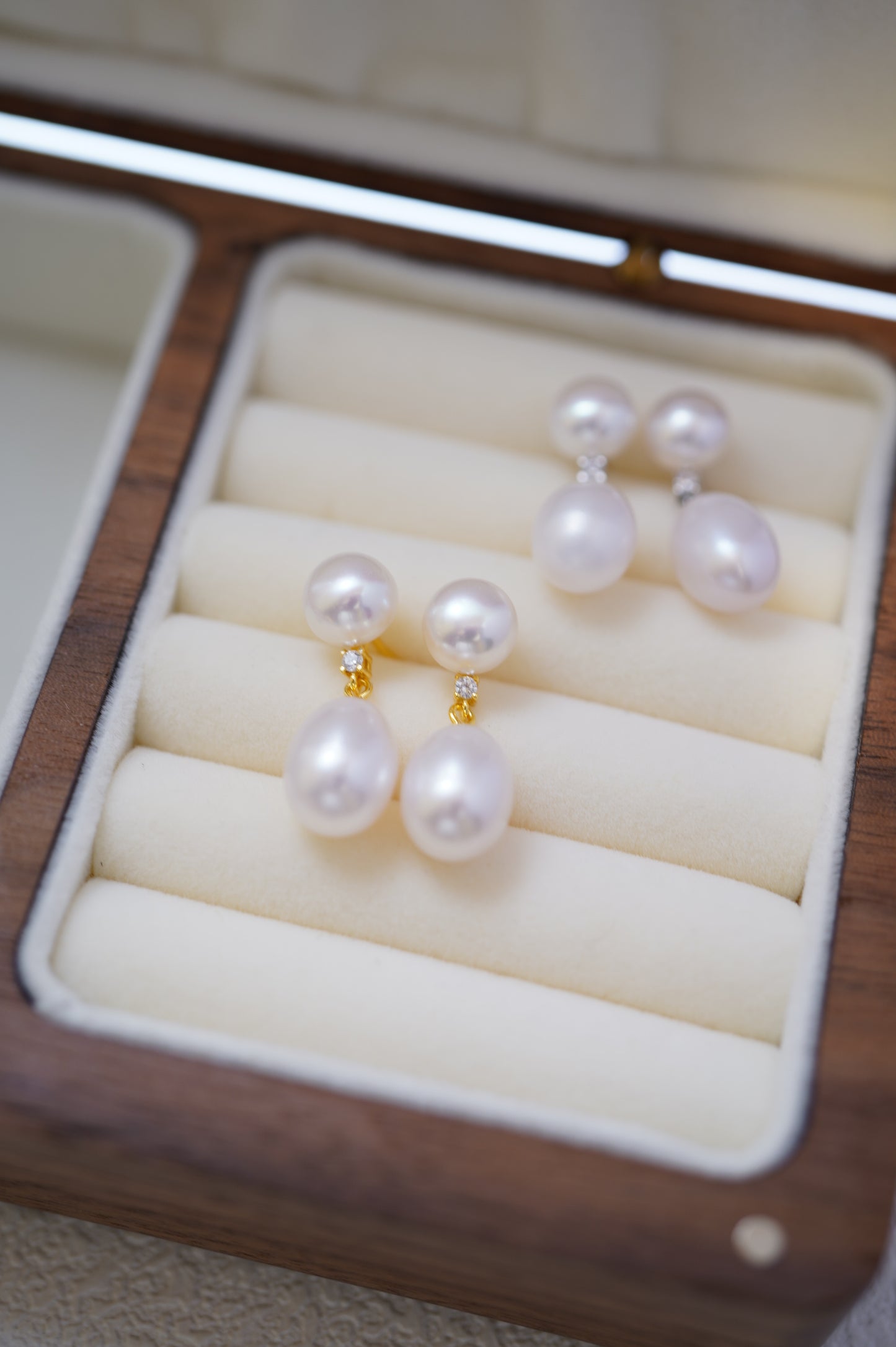 'Big Rice' Freshwater Pearl Earrings