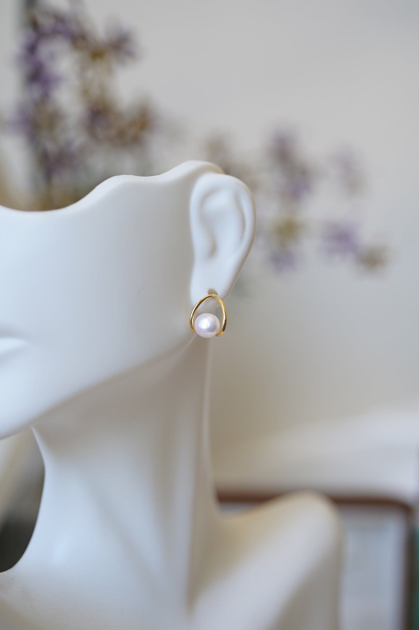 'Oval Bun' Freshwater Pearl Earrings