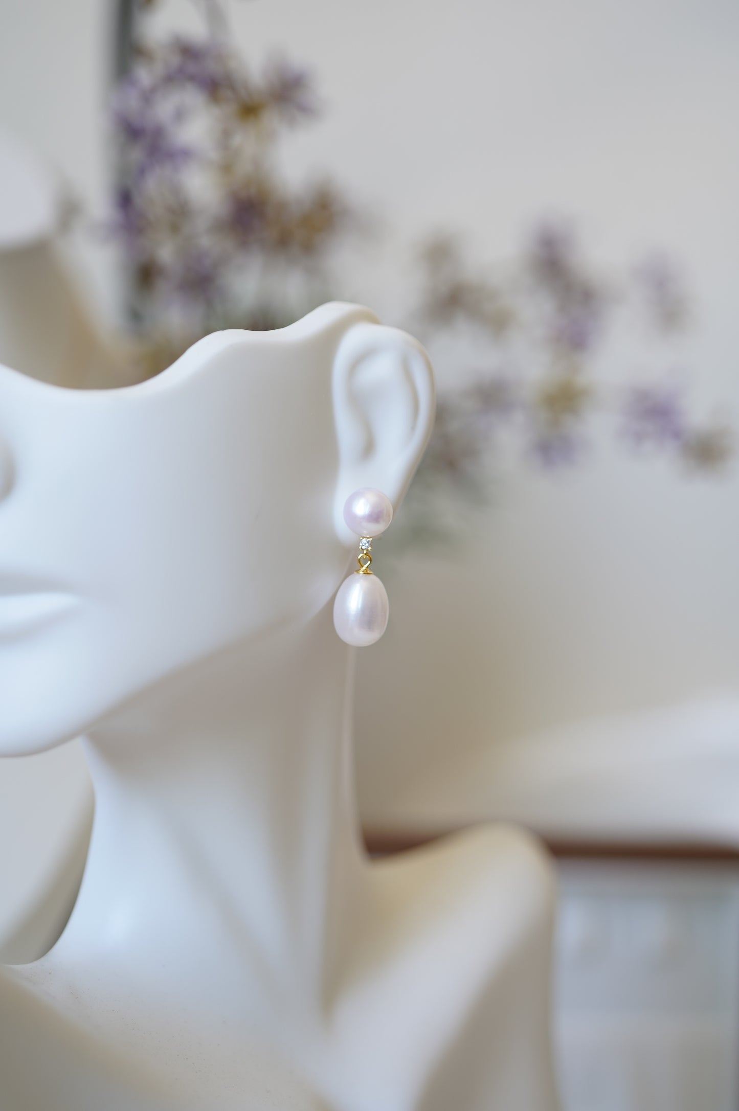 'Big Rice' Freshwater Pearl Earrings