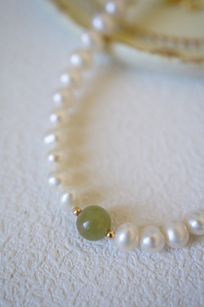 '#1 Jade' Freshwater Pearls Bracelet