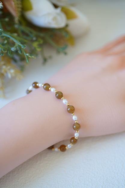 '#2 Jade' Freshwater Pearls Bracelet