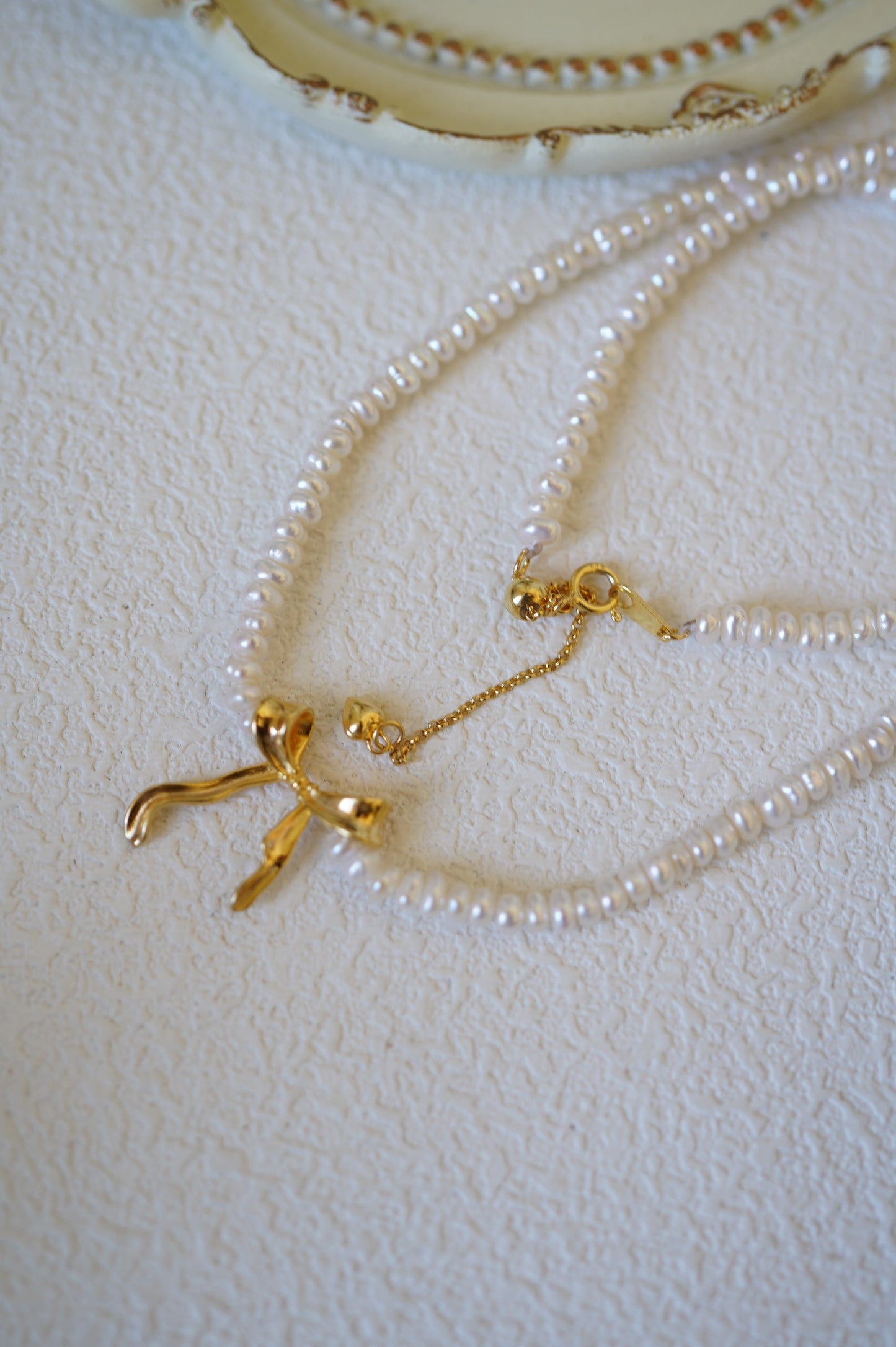 'Bow Lovers' Freshwater Necklace