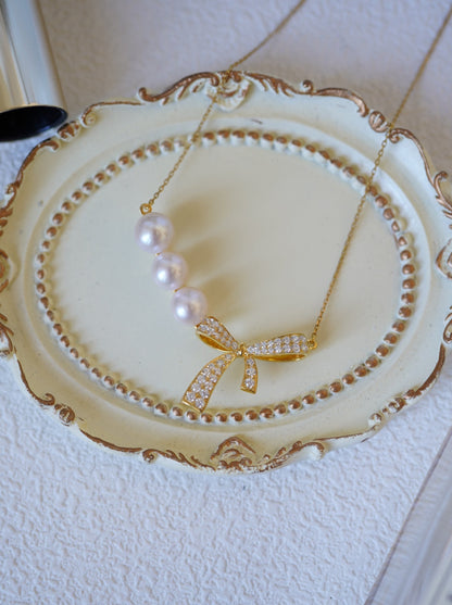 '3-Point Bow' Freshwater Pearl Necklace