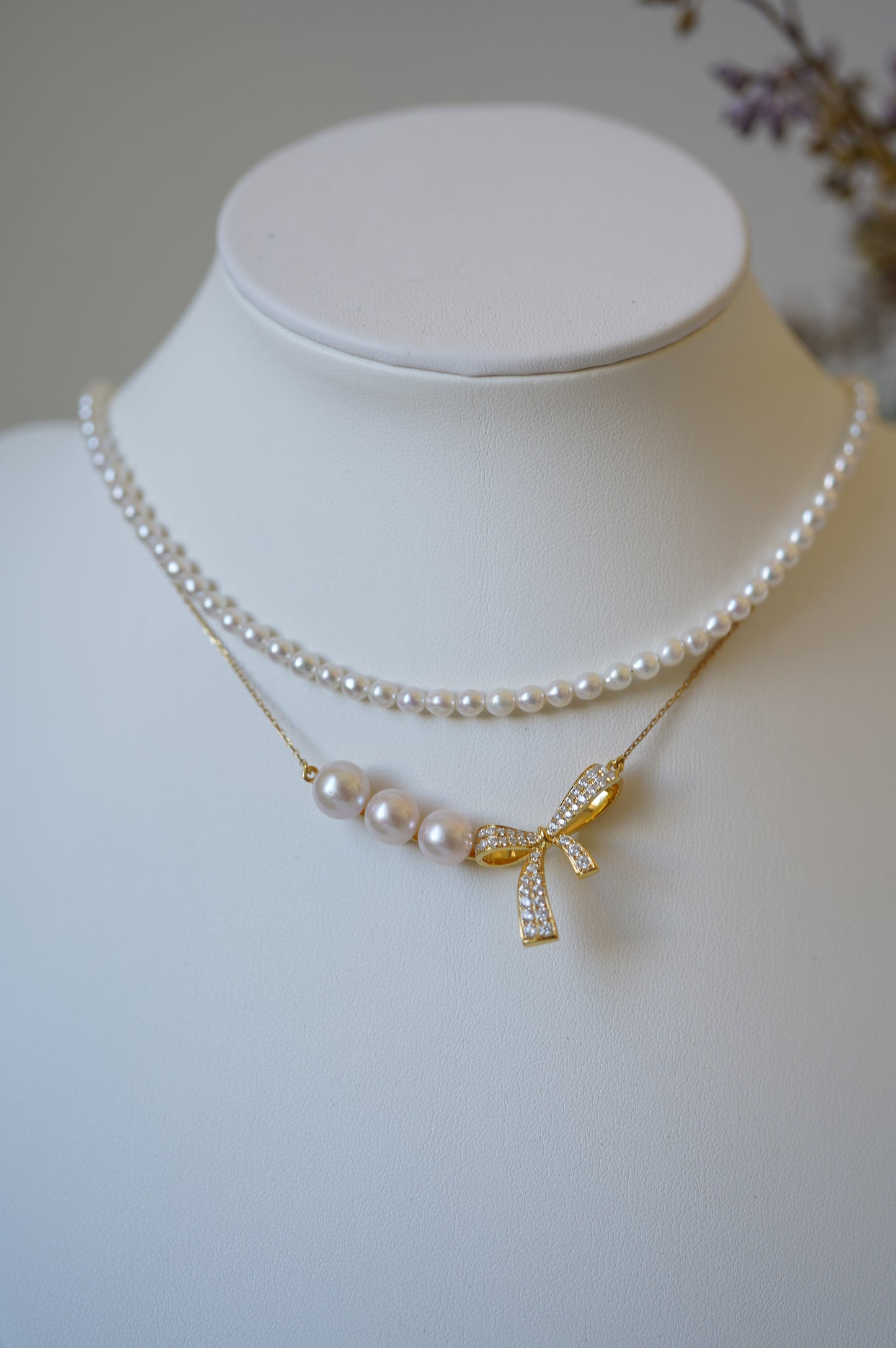 '3-Point Bow' Freshwater Pearl Necklace