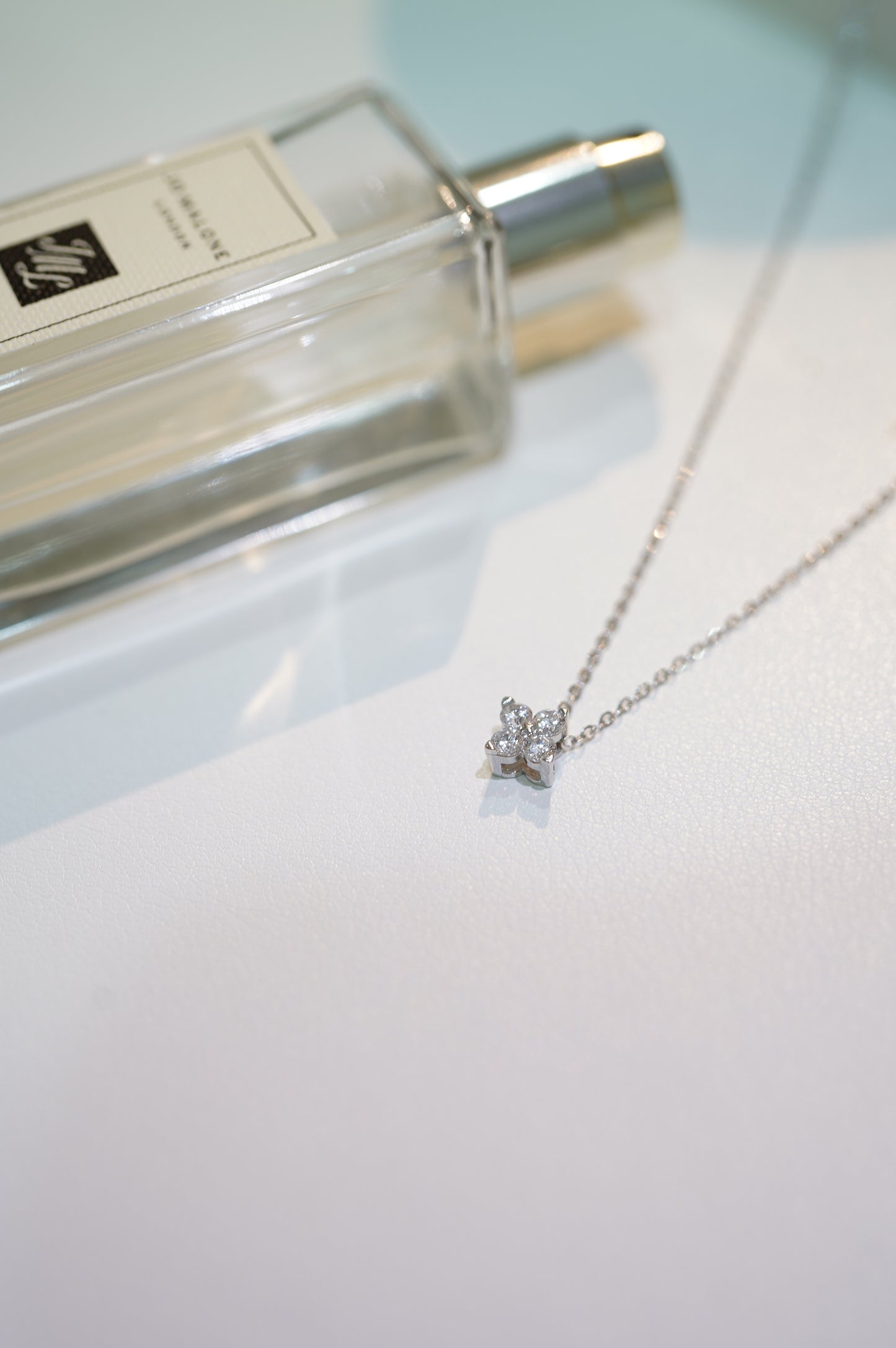 Four/pointed Diamond Necklace