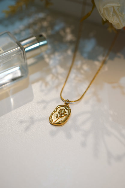 Handcrafted Rose Necklace